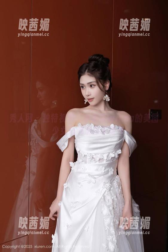 秀人网 - 独特视角：小泡芙winna的美图，少女心满满却不做作