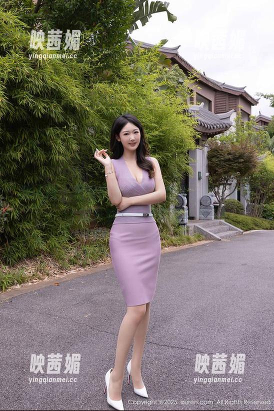 秀人网 - 田兮白的白衬衫合集，反正我看了就开始想起早餐的吐司