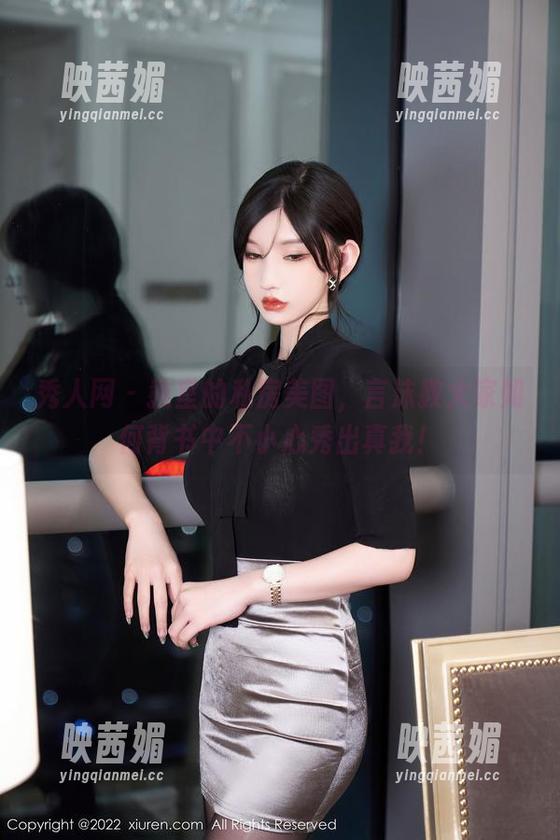 秀人网 - 教室的私房美图，言沫教大家如何背书中不小心秀出真我！