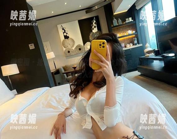 微密圈 - 拾遗记：葛征的女仆写真合集，是不是也能让你陷入沉思？
