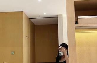 微密圈 – 免费旅行，原图还我真容啊，葛征的旅拍果然不简单。