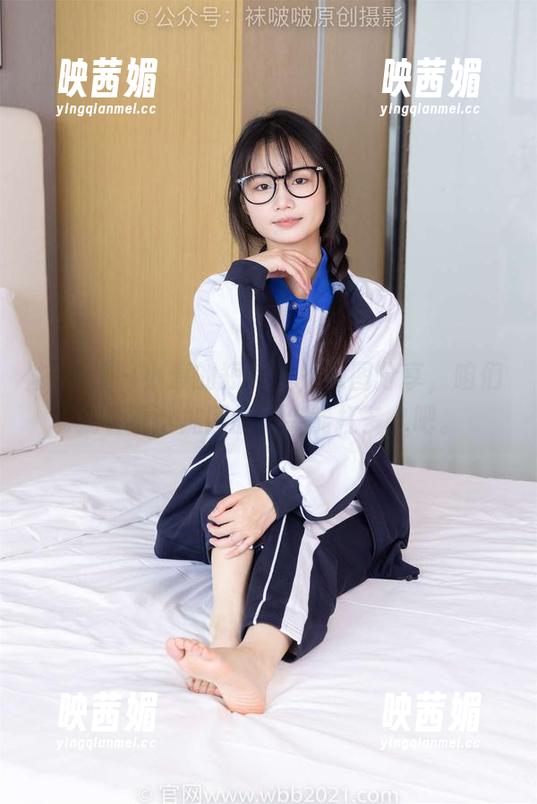 袜啵啵 - 小淳的短肉丝，原图分享，咱们就看看这加固的脚尖能扛多久吧。