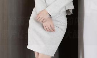 语画界 – 徐莉芝Booty搞的内衣私拍，这图片让我想到了“大胆”。
