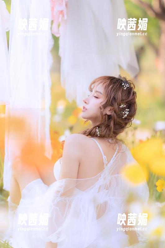 图片中的凳子女仆误解了什么吧，过期米线线喵的更新总是这么出乎意料