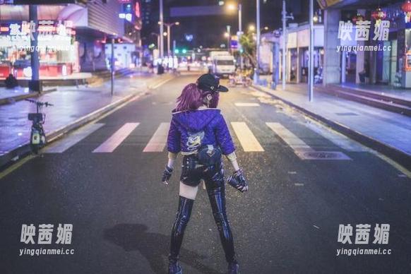 阿薰kaOri的“厨娘”写真，别以为只有菜能下手，它的“调味”也很吸引哦！
