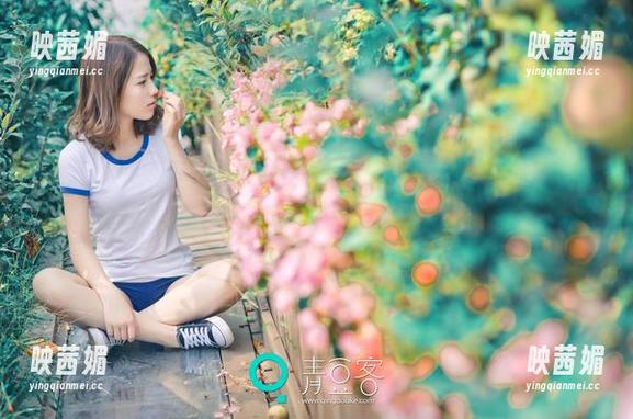 青豆客 - 这张“纯小希教室”的图片看得我有点沉醉，居然让我想起当年的课本？？