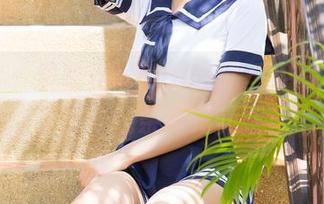 青豆客 – 黄歆苑chobits比基尼写真，太太乐趣与线条的完美邂逅！